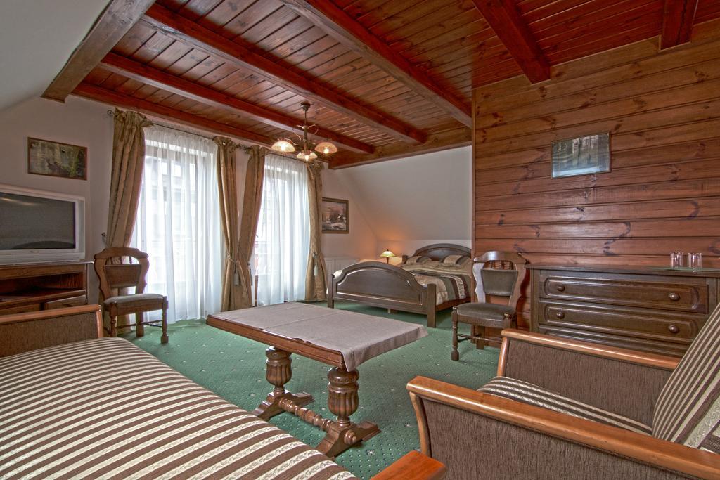 Dworek Gawra Białowieża 部屋 写真